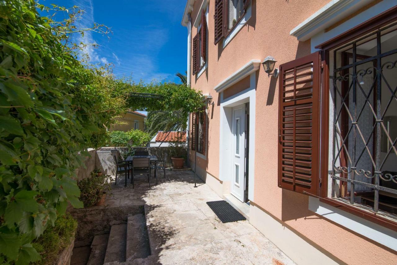 Andjelka B4-Blue Apartment Mali Losinj Exterior photo